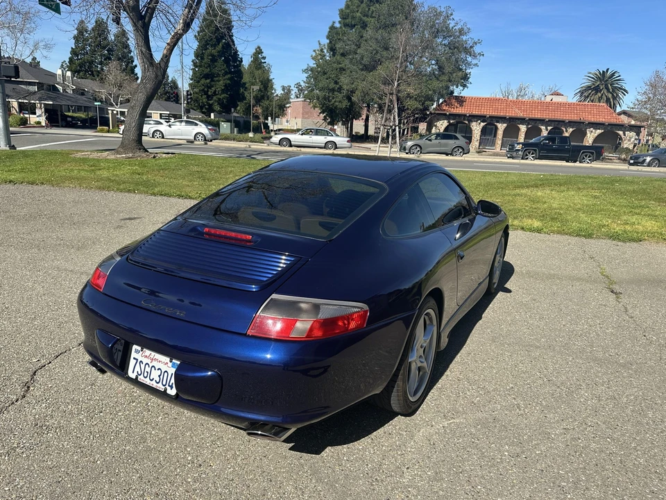 2002 Porsche 996 Carrera - Image 5 of 31