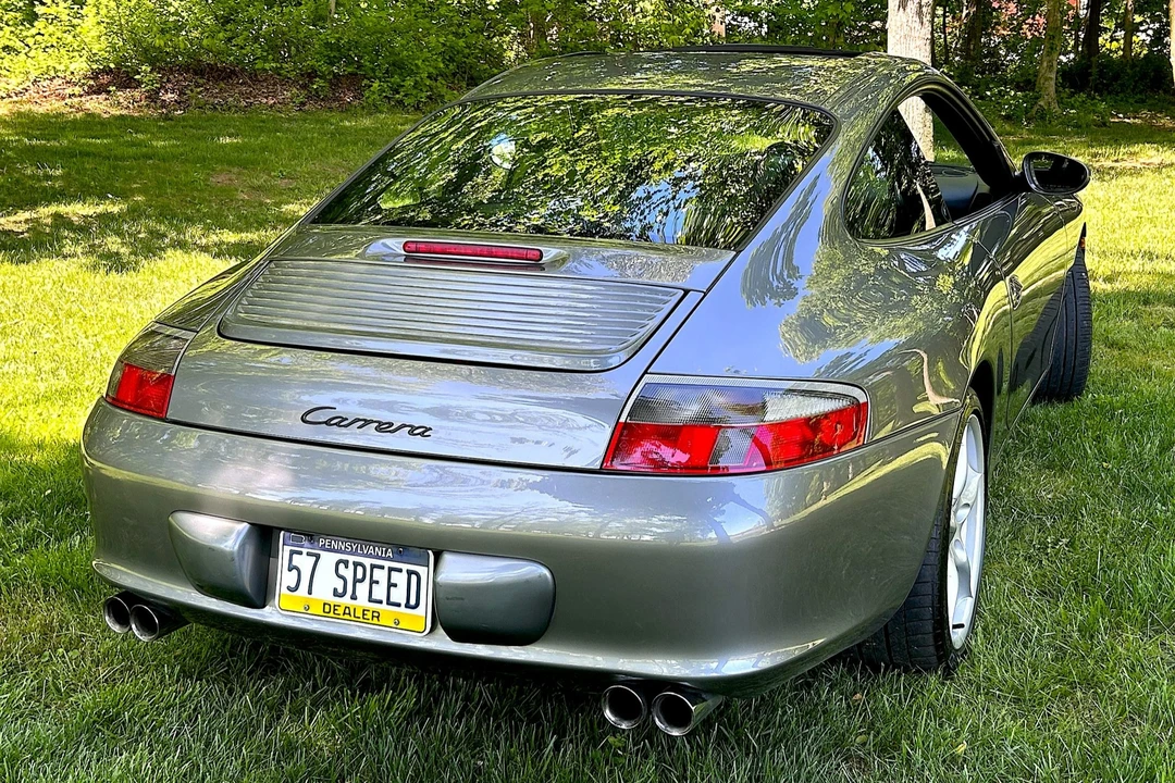 2002 Porsche 996 Carrera - Image 12 of 31