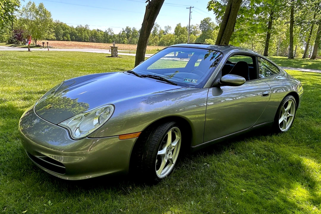 2002 Porsche 996 Carrera - Image 2 of 31