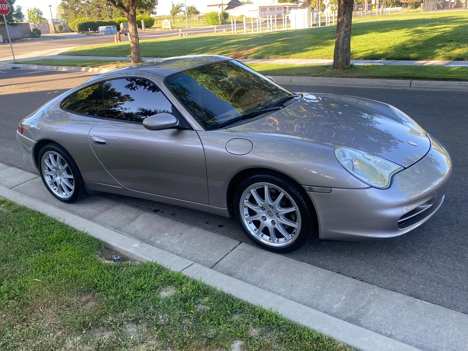 2002 Porsche 996 Carrera - Image 23 of 31