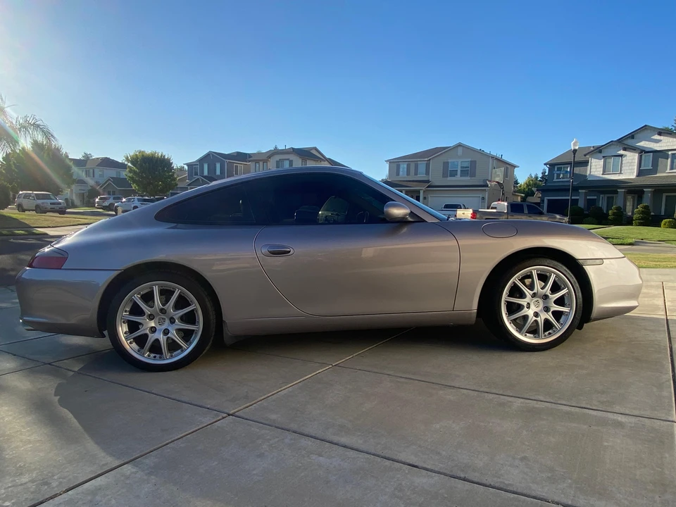 2002 Porsche 996 Carrera - Image 22 of 31
