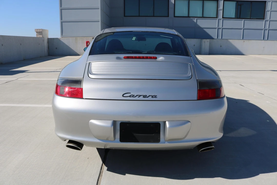 2002 Porsche 996 Carrera - Image 12 of 31