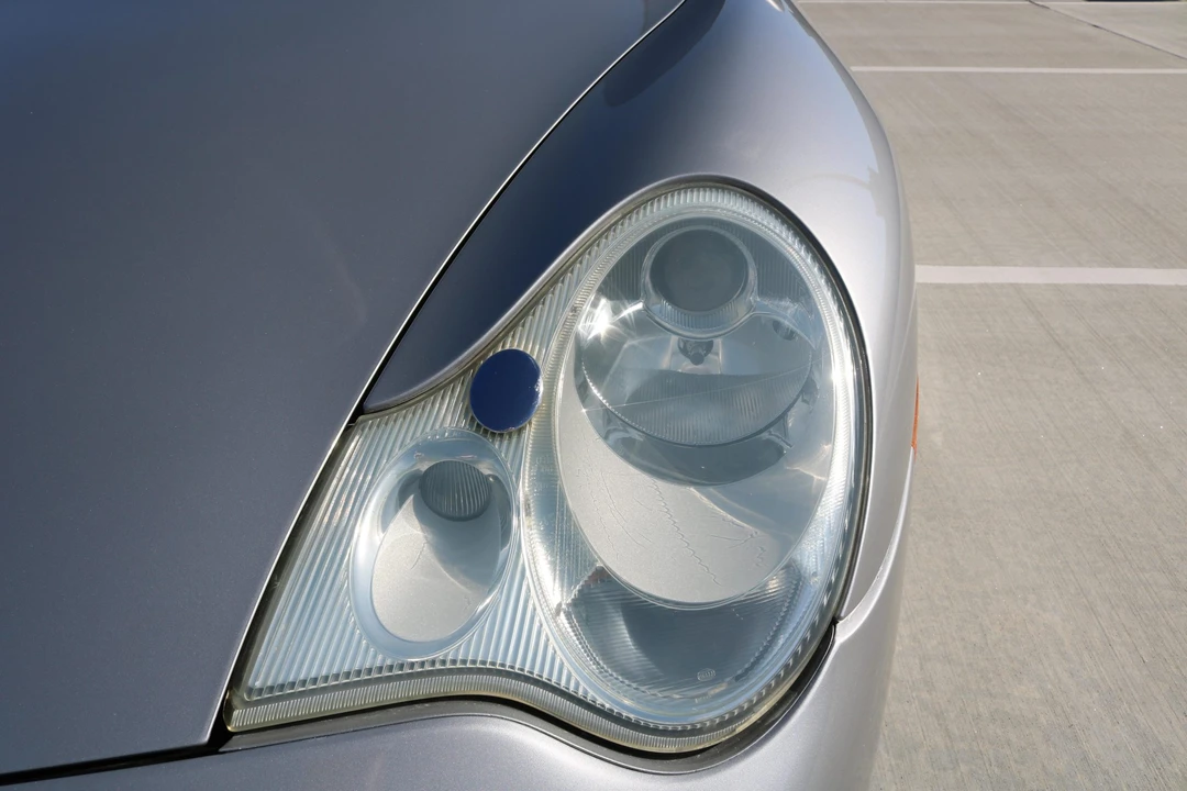 2002 Porsche 996 Carrera - Image 26 of 31