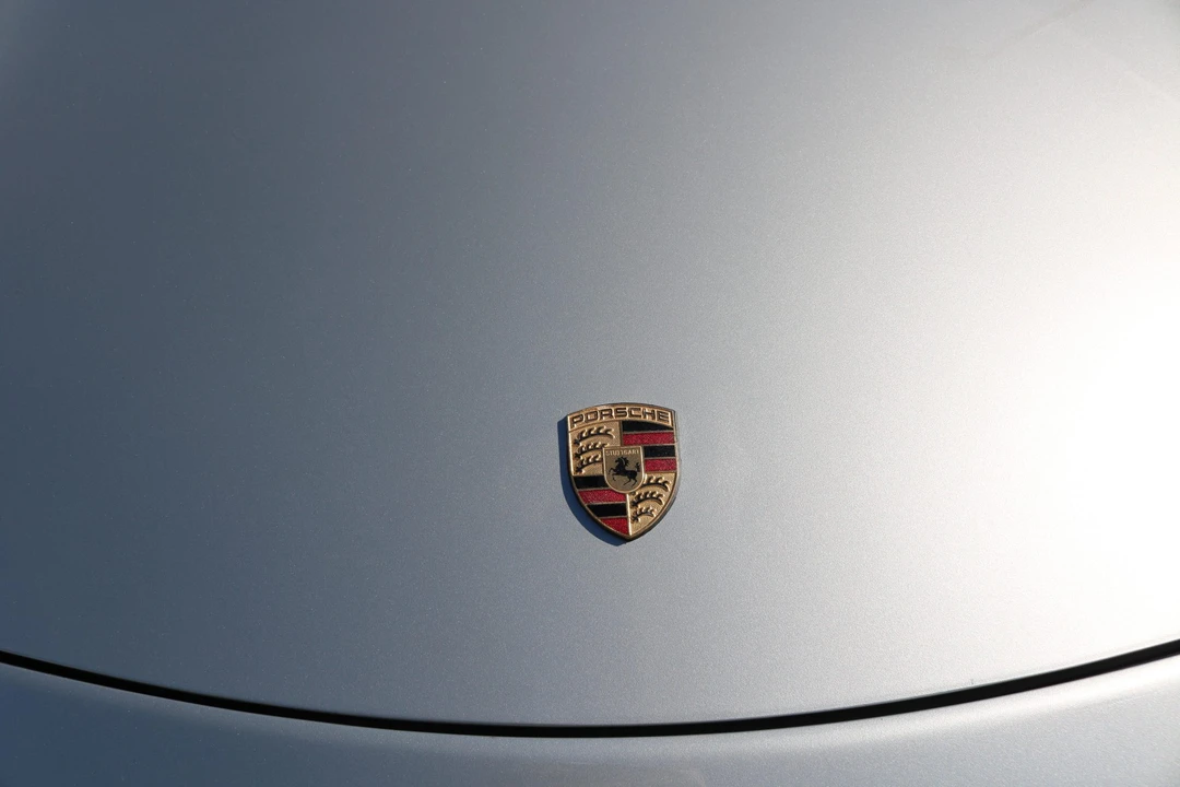 2002 Porsche 996 Carrera - Image 25 of 31