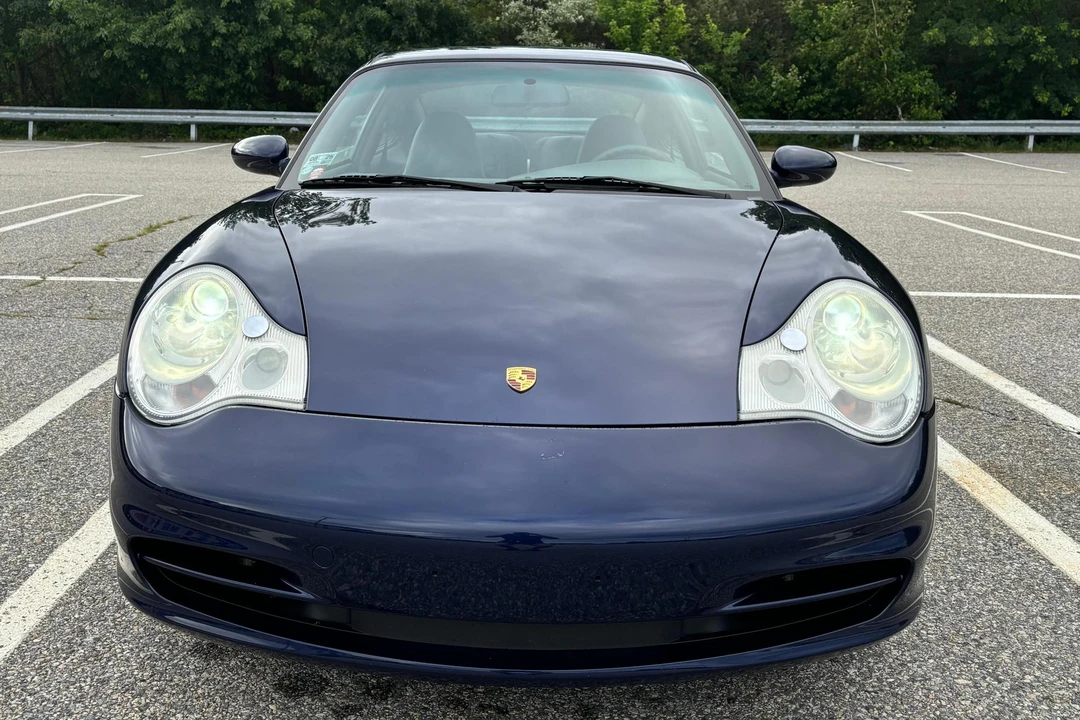 2002 Porsche 996 Carrera - Image 2 of 31