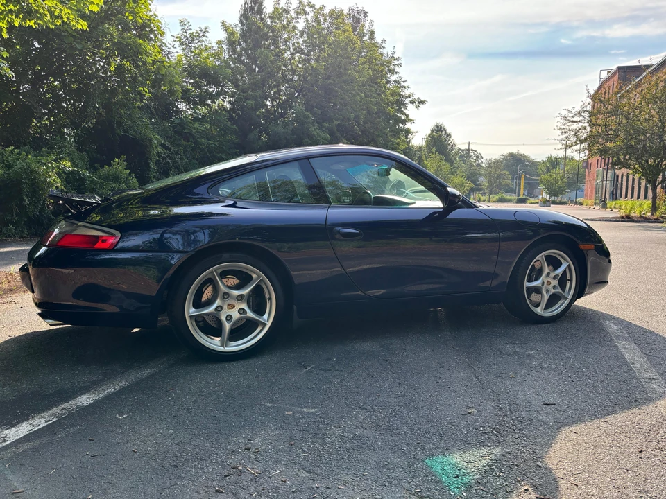 2002 Porsche 996 Carrera - Image 21 of 31