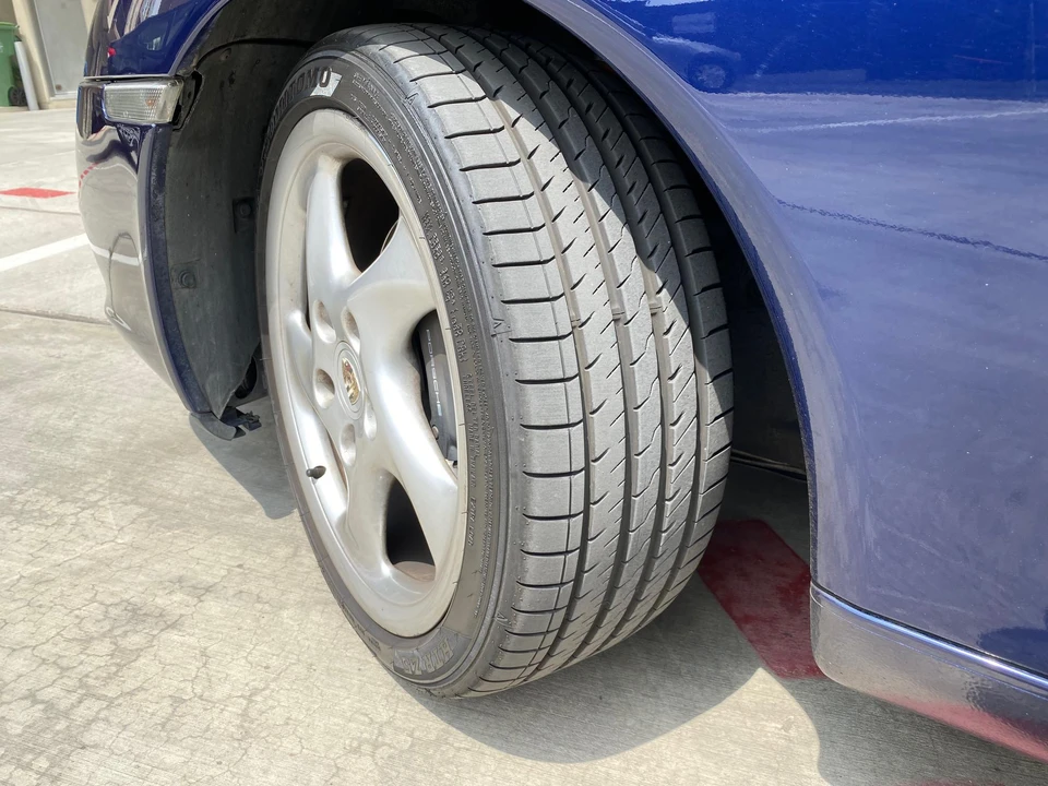 2002 Porsche 996 Carrera - Image 30 of 31