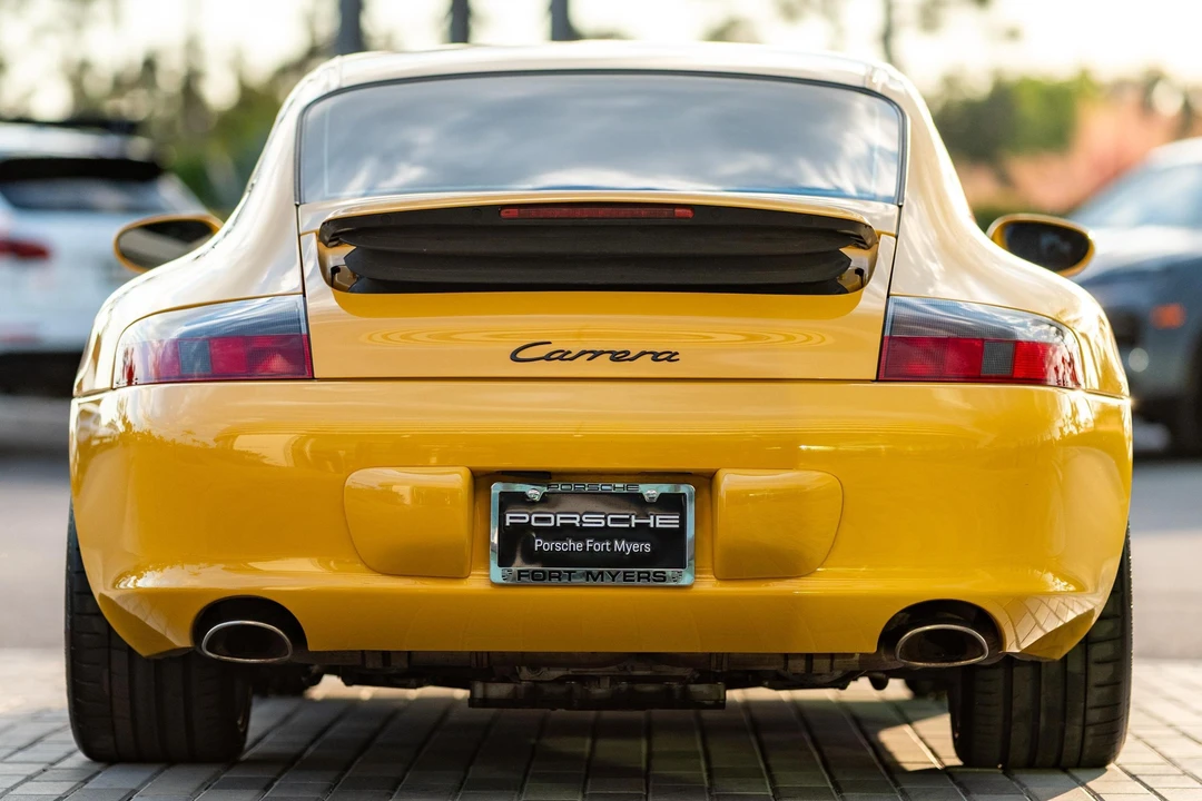 2002 Porsche 996 Carrera - Image 5 of 31