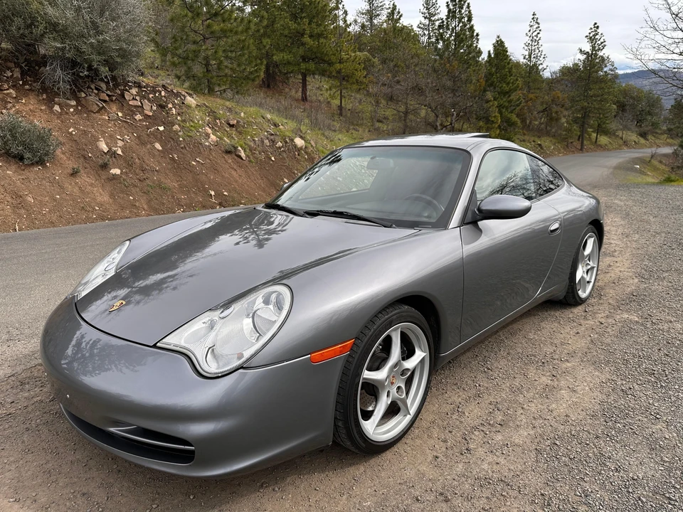 2002 Porsche 996 Carrera - Image 12 of 31