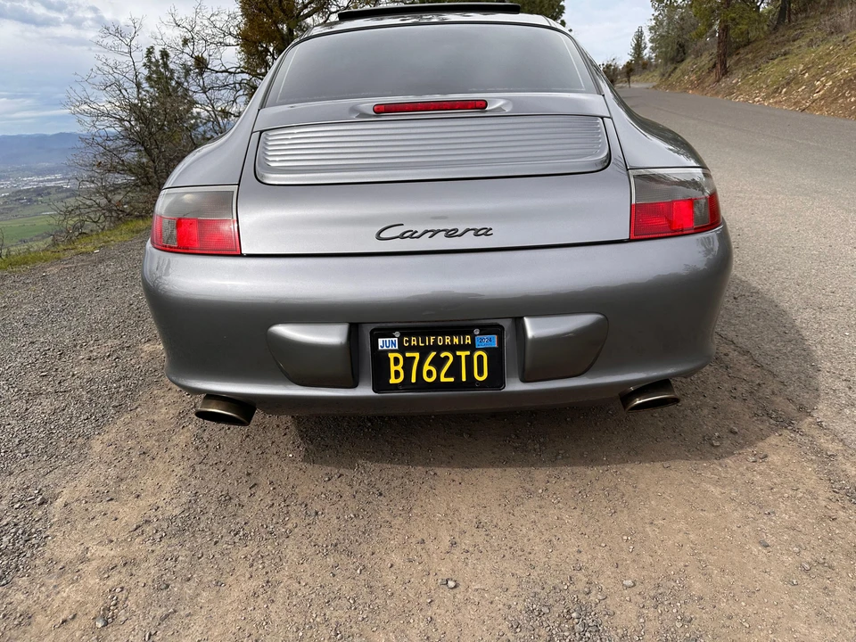 2002 Porsche 996 Carrera - Image 26 of 31