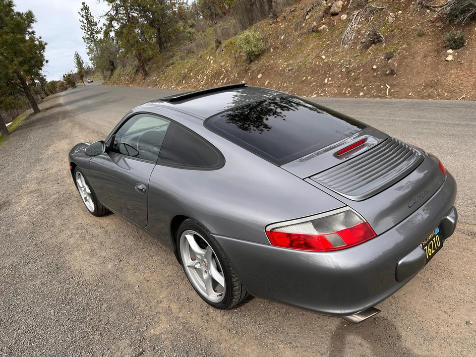 2002 Porsche 996 Carrera - Image 22 of 31