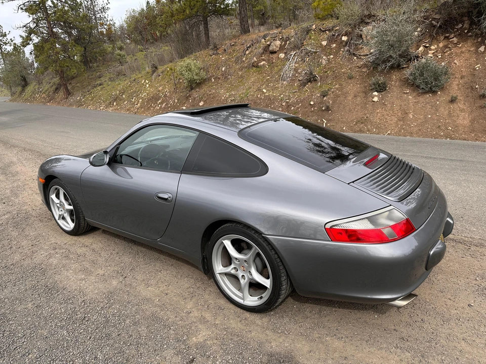 2002 Porsche 996 Carrera - Image 19 of 31