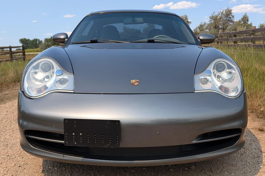 2002 Porsche 996 Carrera - Image 2 of 31