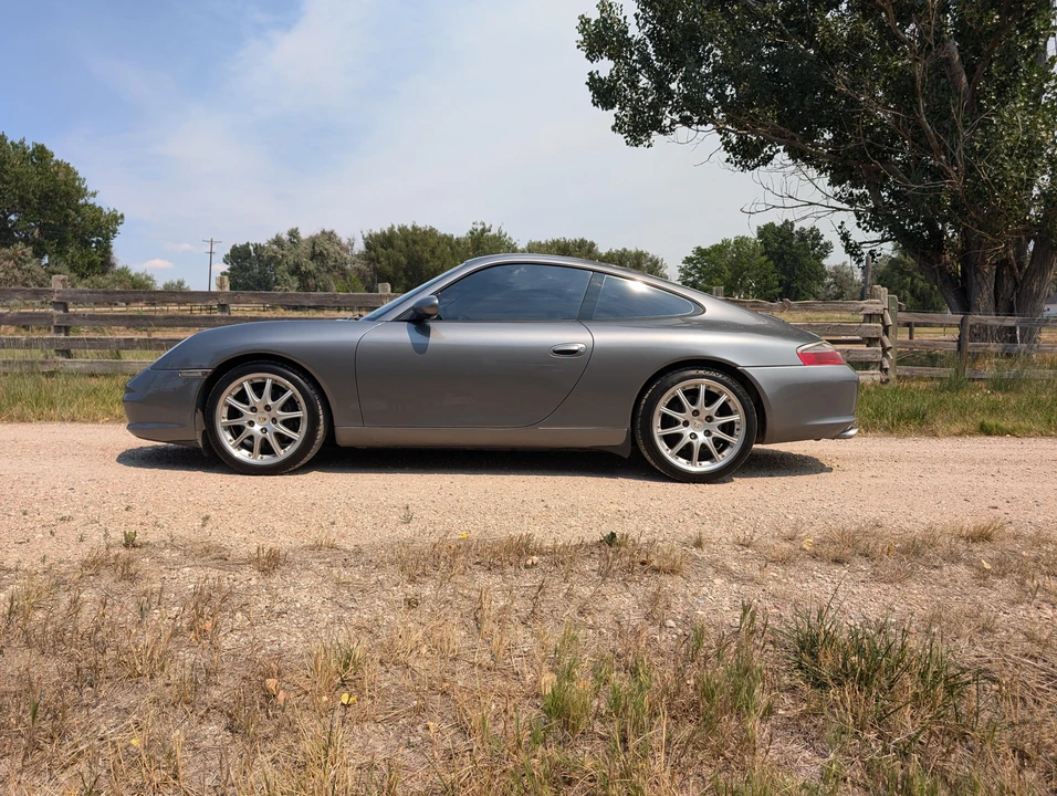 2002 Porsche 996 Carrera - Image 11 of 31