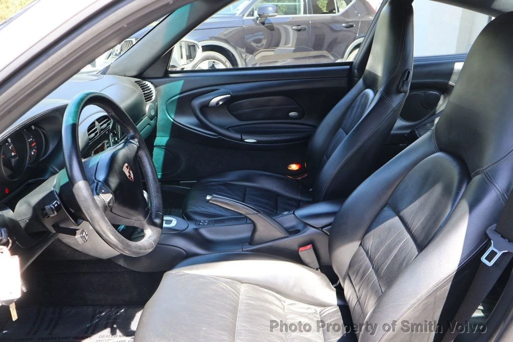 2002 Porsche 996 Carrera - Image 10 of 17