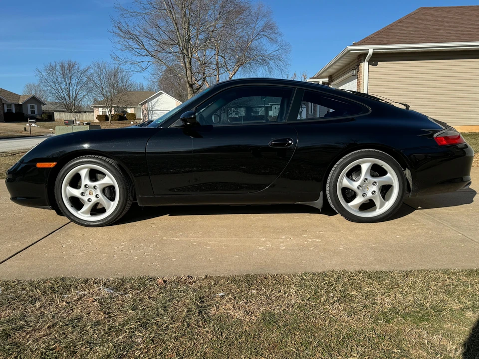 2002 Porsche 996 Carrera - Image 8 of 31