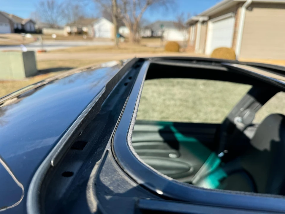 2002 Porsche 996 Carrera - Image 23 of 31