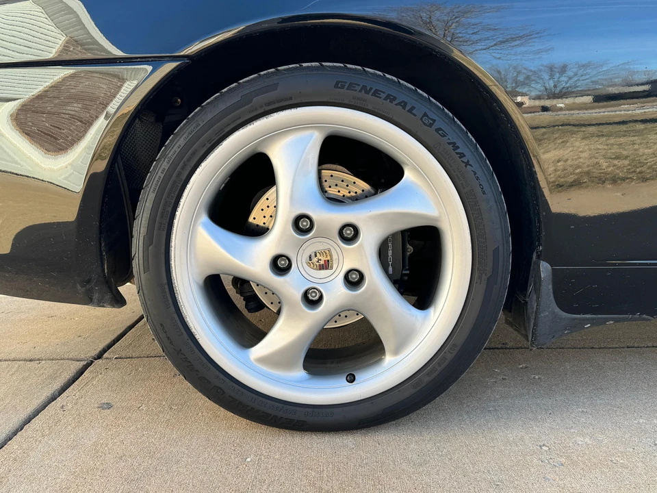 2002 Porsche 996 Carrera - Image 26 of 31