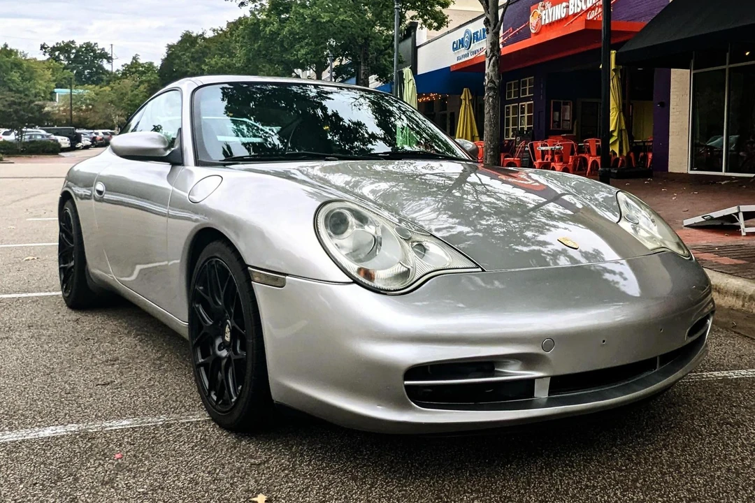 2002 Porsche 996 Carrera - Image 2 of 31