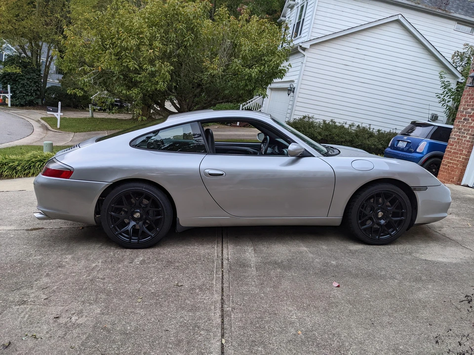 2002 Porsche 996 Carrera - Image 27 of 31
