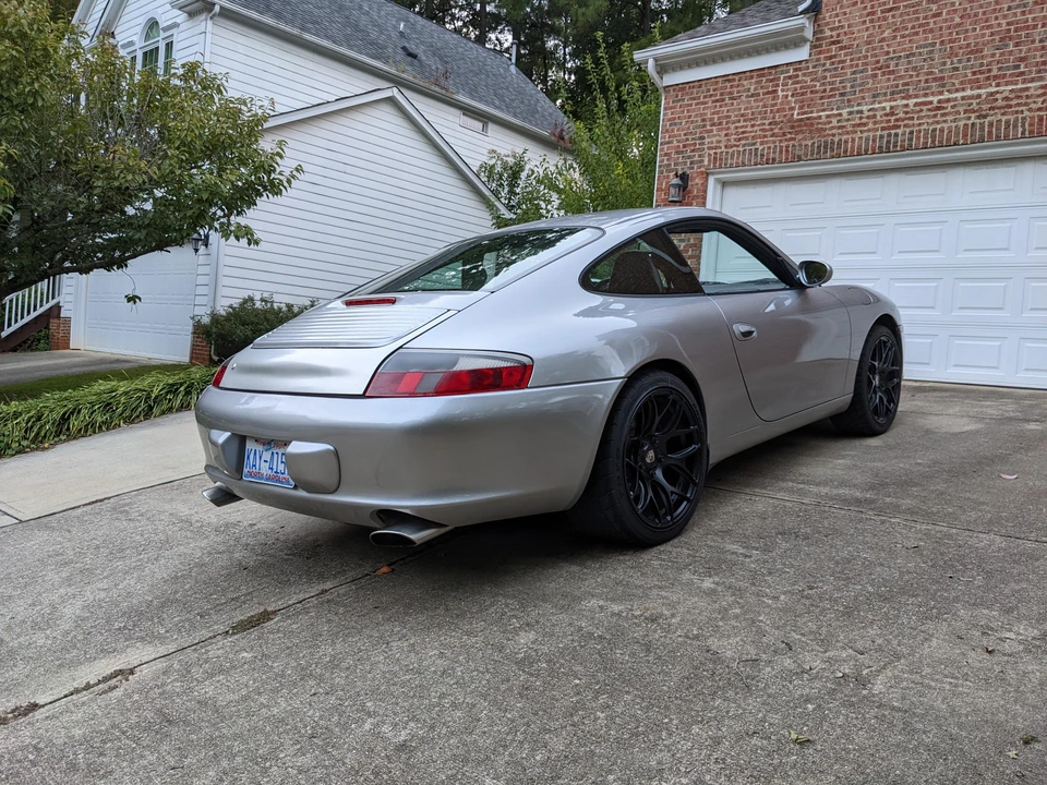 2002 Porsche 996 Carrera - Image 25 of 31
