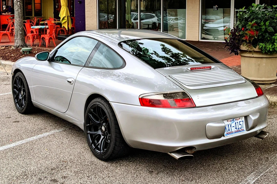 2002 Porsche 996 Carrera - Image 4 of 31