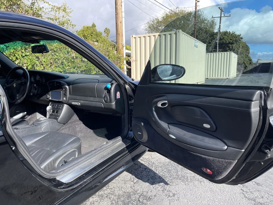 2002 Porsche 996 Carrera - Image 18 of 31
