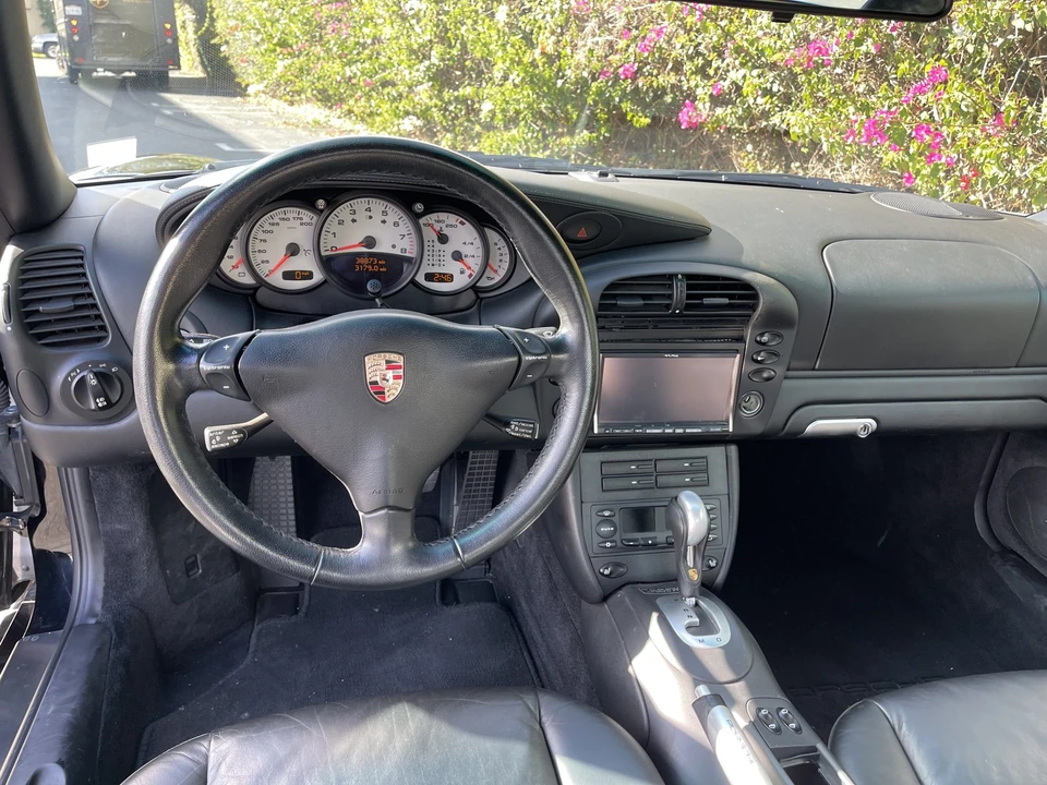 2002 Porsche 996 Carrera - Image 19 of 31