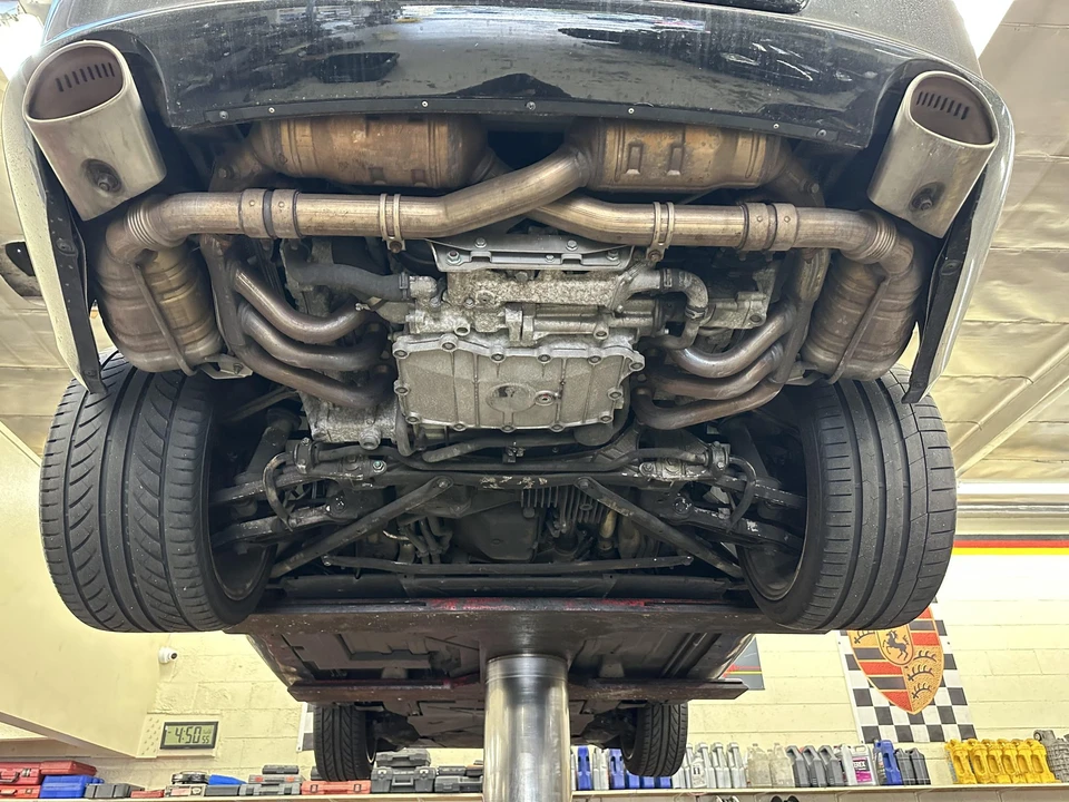 2002 Porsche 996 Carrera - Image 29 of 31