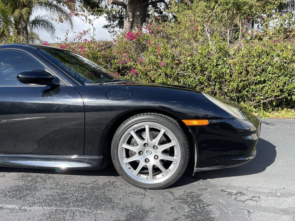 2002 Porsche 996 Carrera - Image 11 of 31