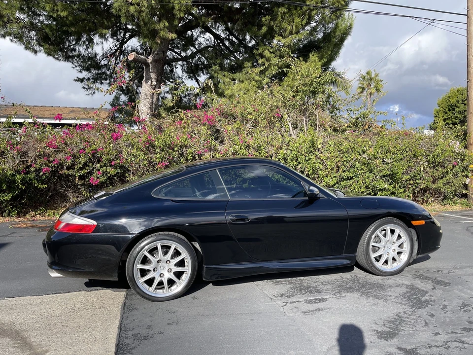 2002 Porsche 996 Carrera - Image 5 of 31
