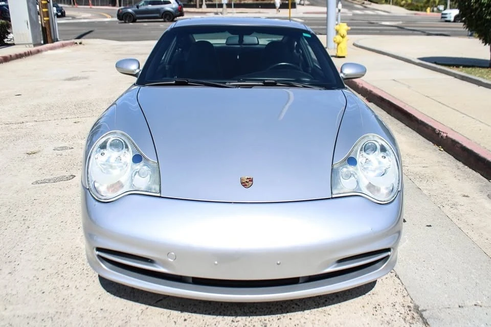2002 Porsche 996 Carrera - Image 9 of 20