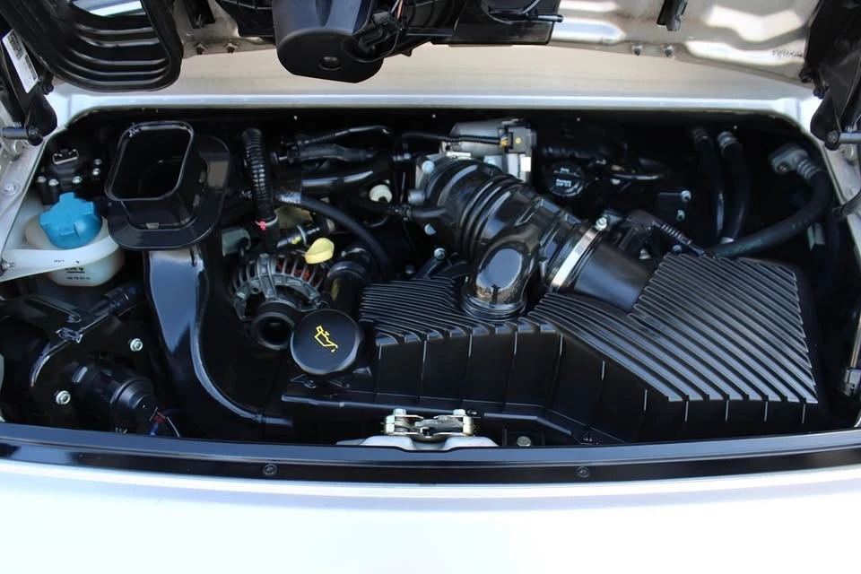 2002 Porsche 996 Carrera - Image 13 of 20