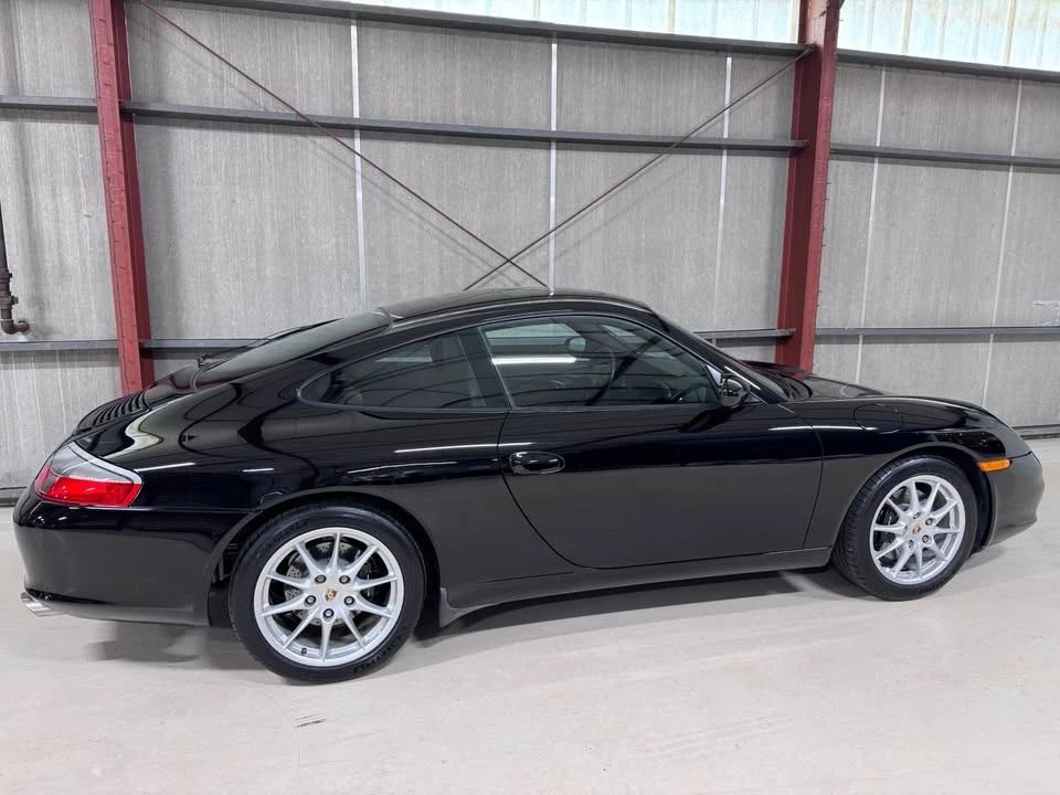 2002 Porsche 996 Carrera - Image 12 of 20