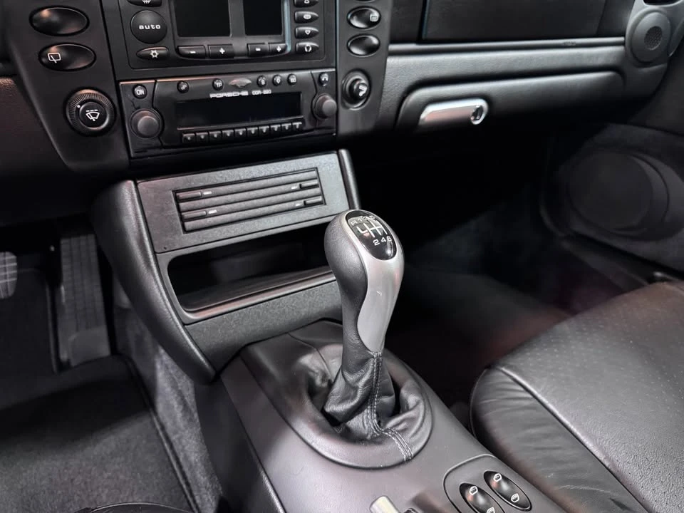 2002 Porsche 996 Carrera - Image 6 of 20