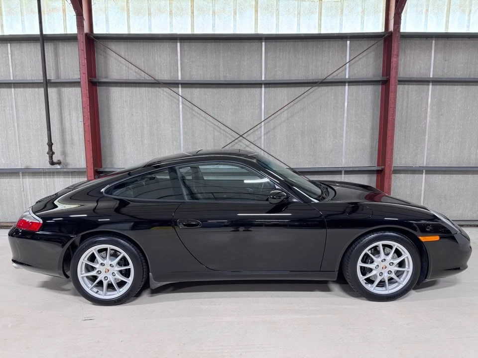 2002 Porsche 996 Carrera - Image 13 of 20