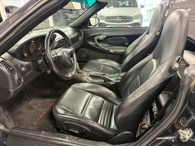 2002 Porsche 996 Carrera - Image 9 of 10