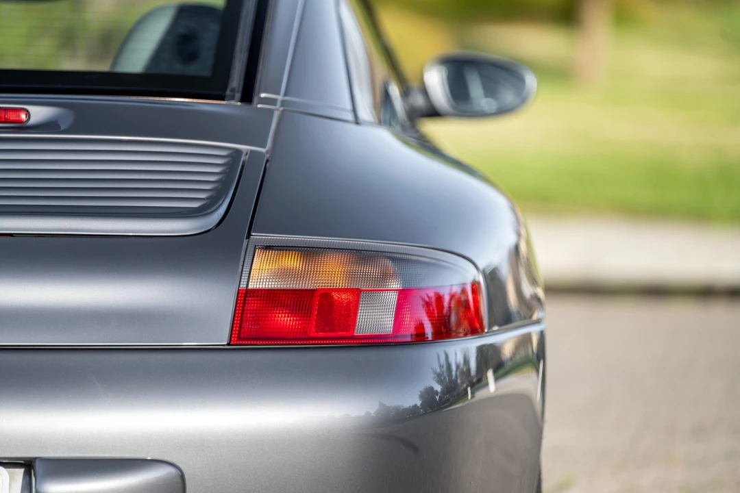 2002 Porsche 996 Carrera - Image 14 of 31