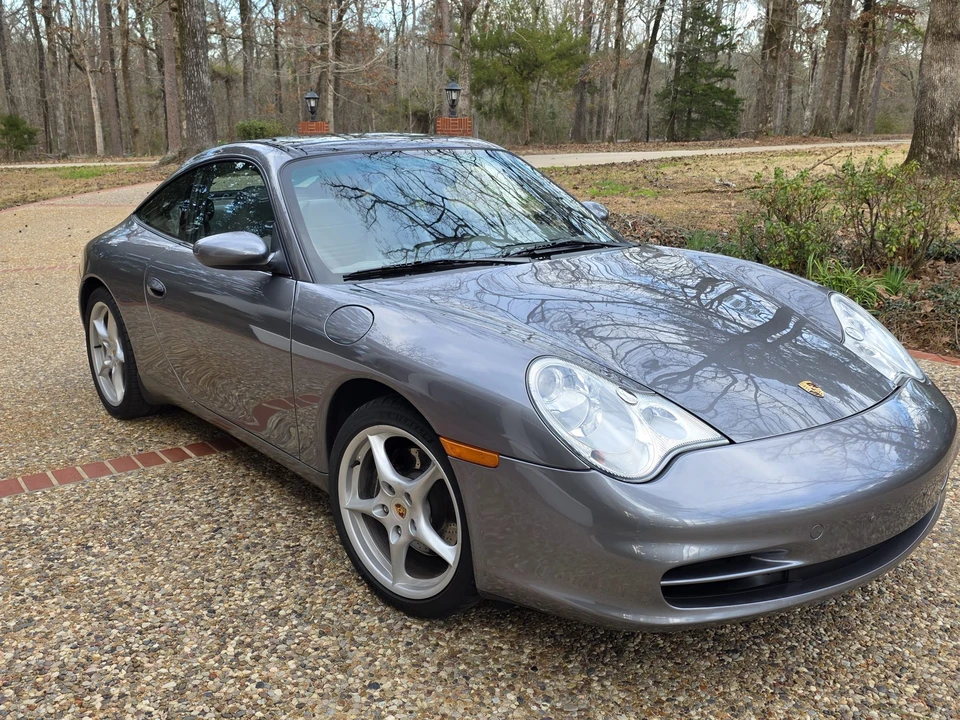2002 Porsche 996 Carrera - Image 2 of 31