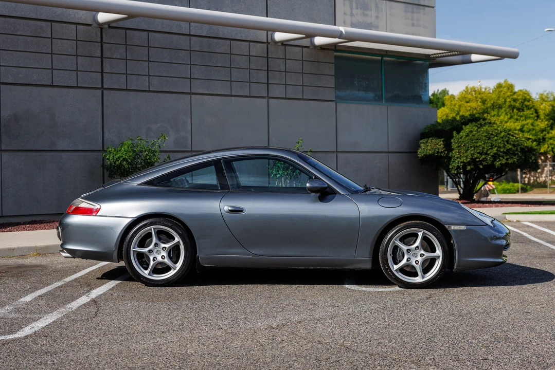 2002 Porsche 996 Carrera - Image 12 of 31