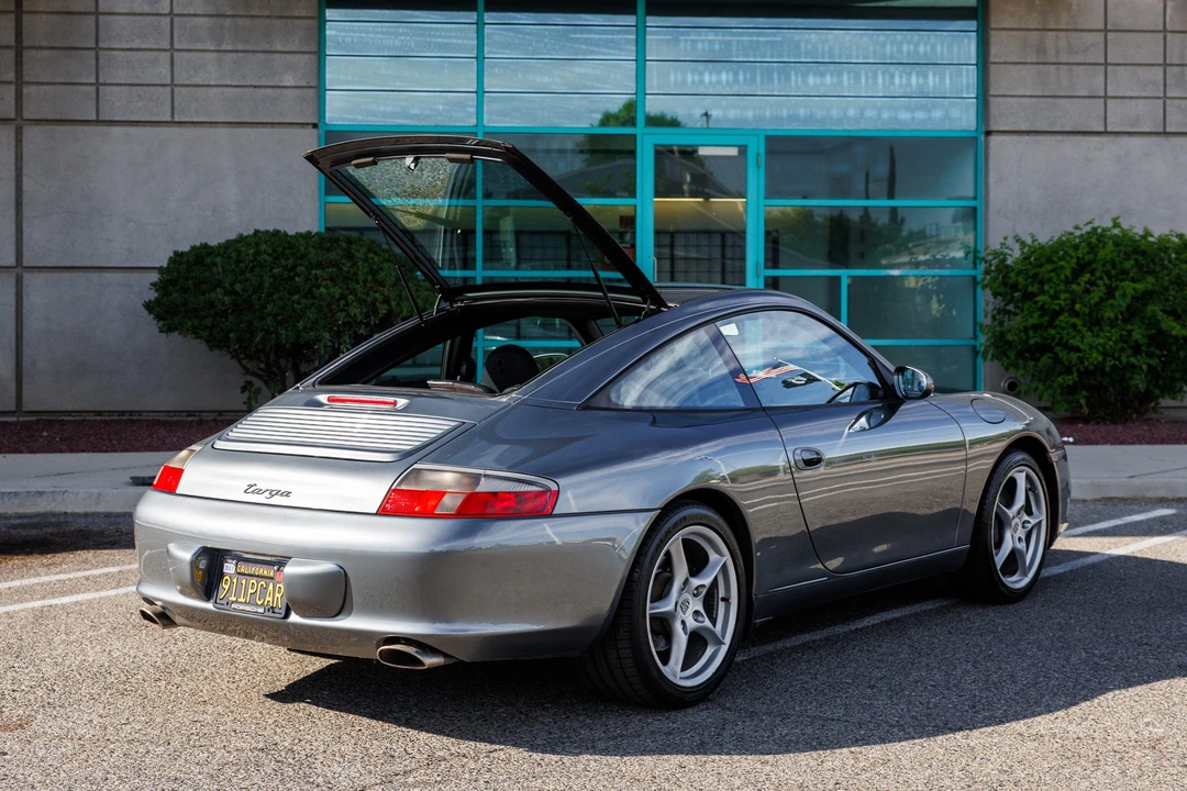 2002 Porsche 996 Carrera - Image 16 of 31