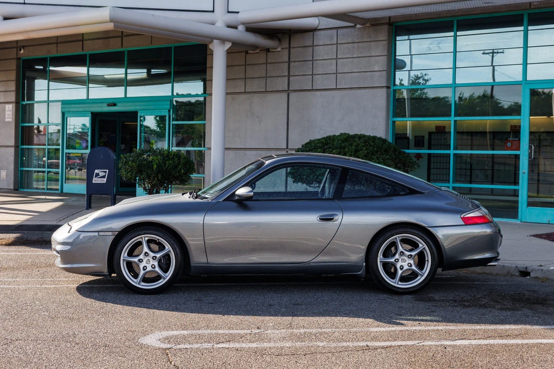 2002 Porsche 996 Carrera - Image 6 of 31