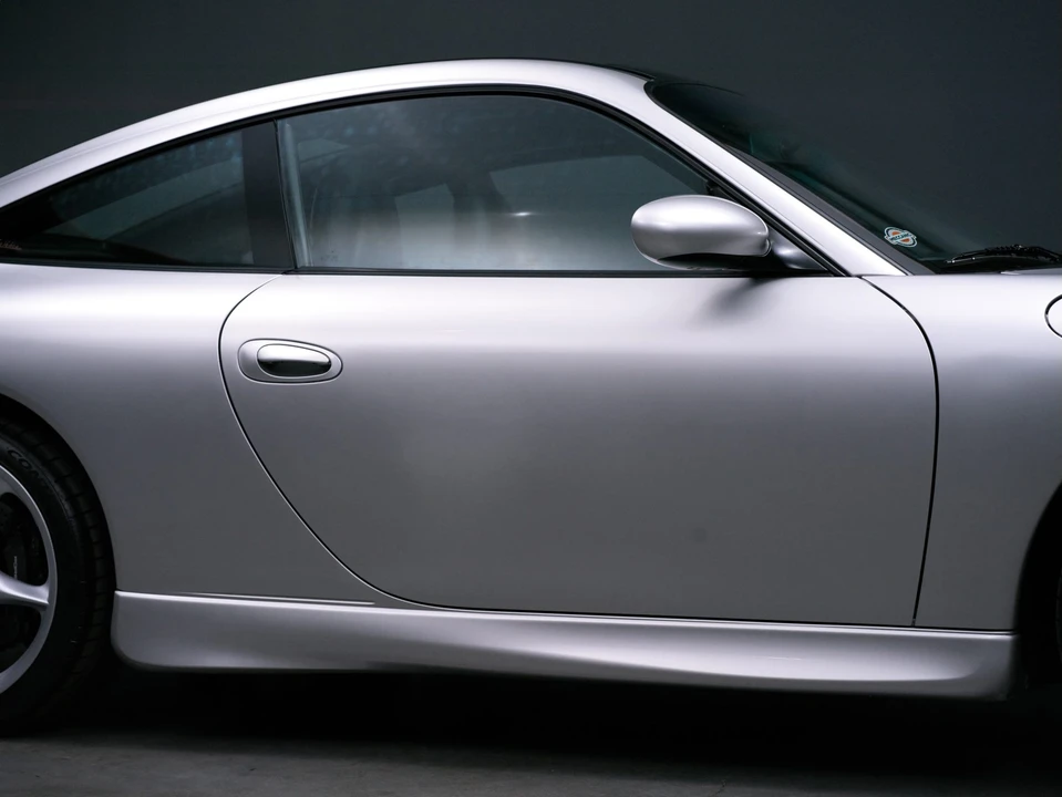 2002 Porsche 996 Carrera - Image 25 of 31