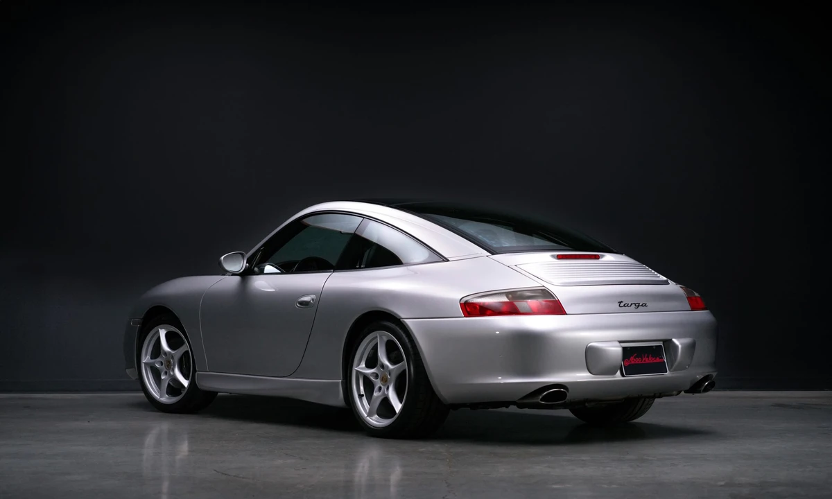 2002 Porsche 996 Carrera - Image 9 of 31