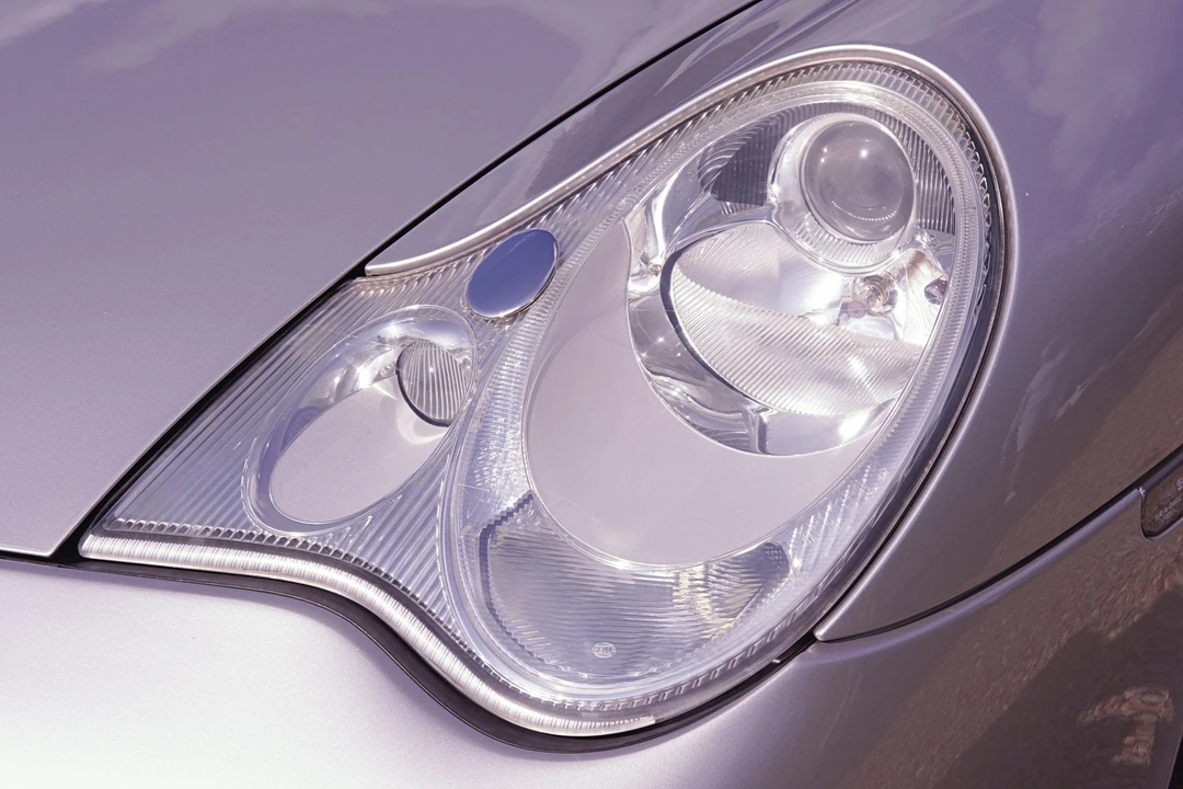2002 Porsche 996 Carrera - Image 18 of 31