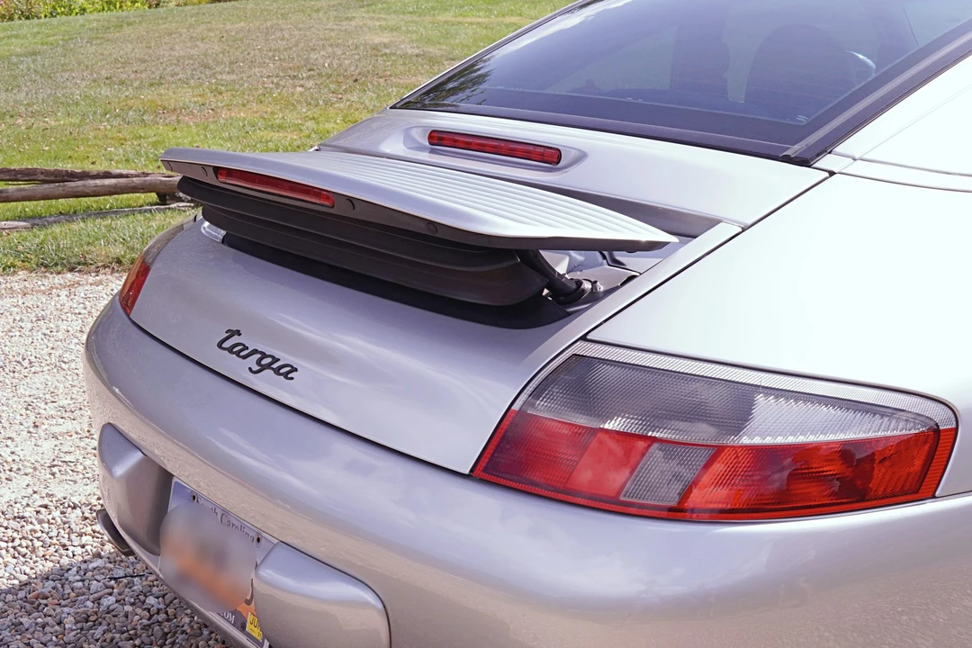 2002 Porsche 996 Carrera - Image 19 of 31