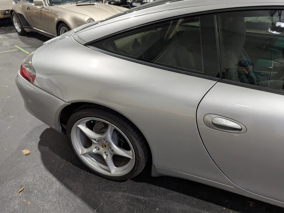 2002 Porsche 996 Carrera - Image 24 of 31