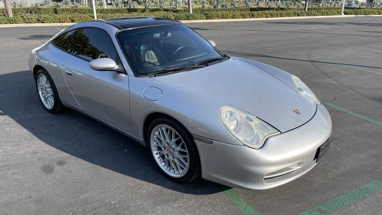 2002 Porsche 996 Carrera - Image 18 of 31