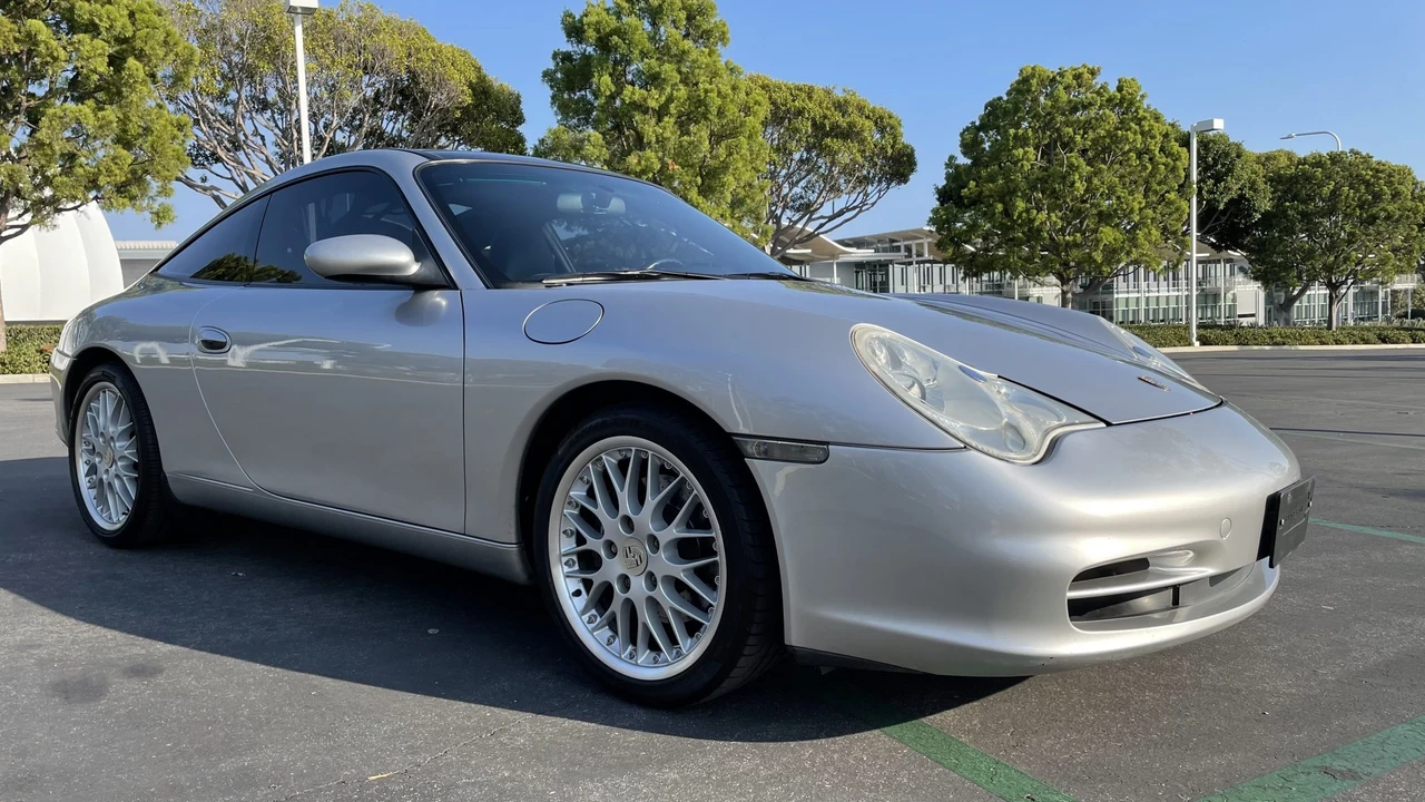 2002 Porsche 996 Carrera - Image 17 of 31