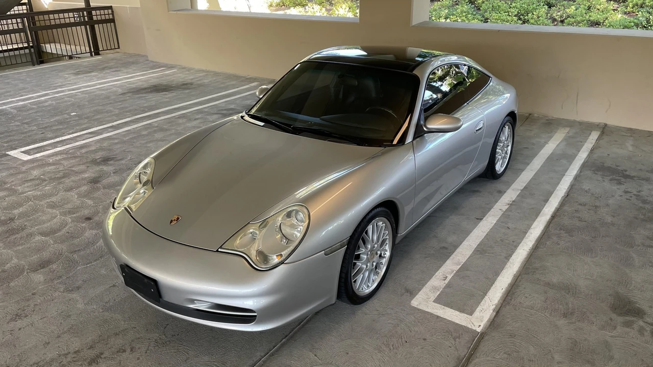 2002 Porsche 996 Carrera - Image 27 of 31